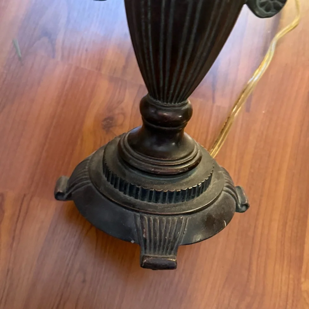 Vintage Table Top Lamp - Picture 15 of 16